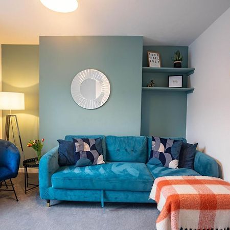 The Becket - Three Bedroom City Centre House With Parking Κάντεμπερι Εξωτερικό φωτογραφία
