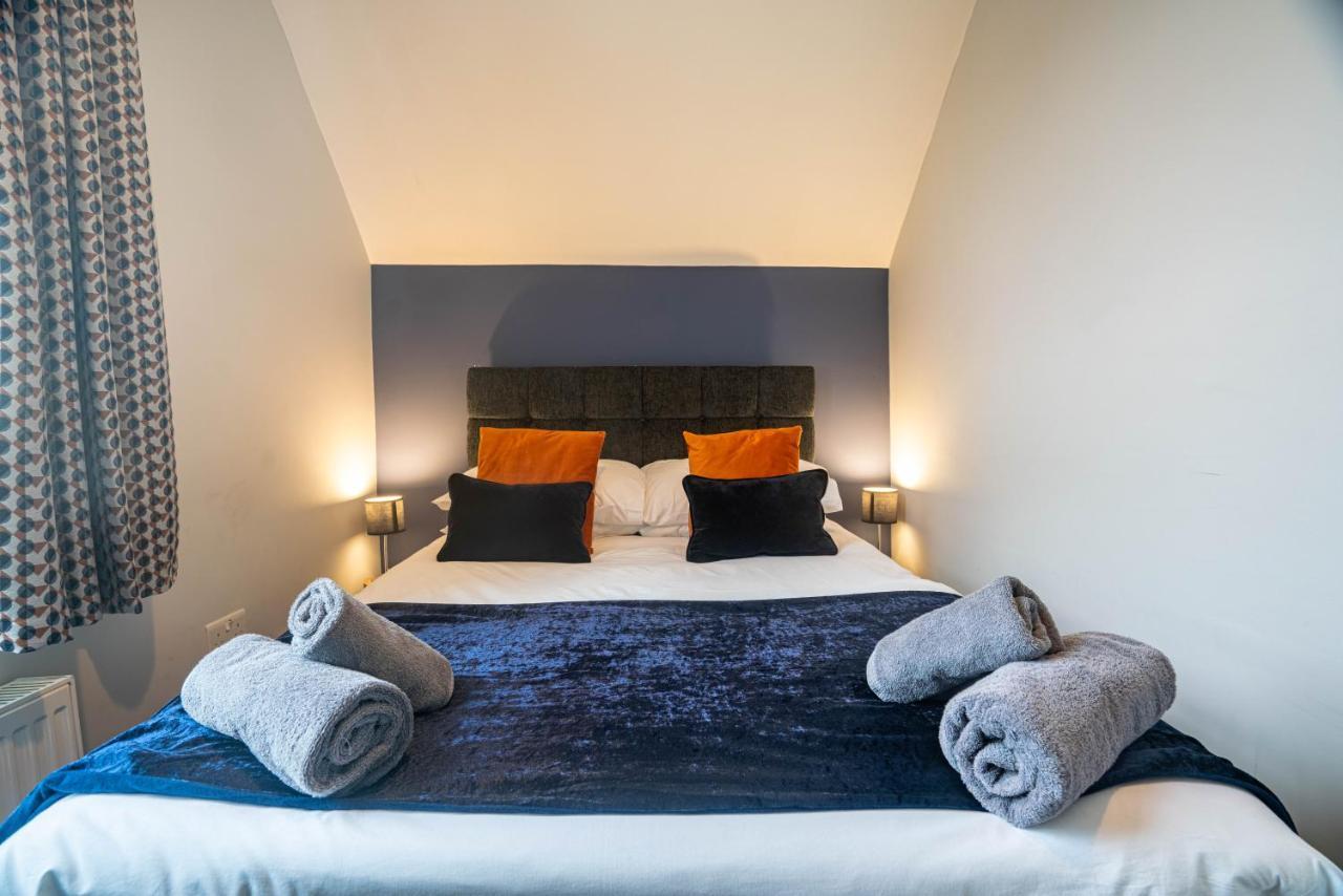 The Becket - Three Bedroom City Centre House With Parking Κάντεμπερι Εξωτερικό φωτογραφία