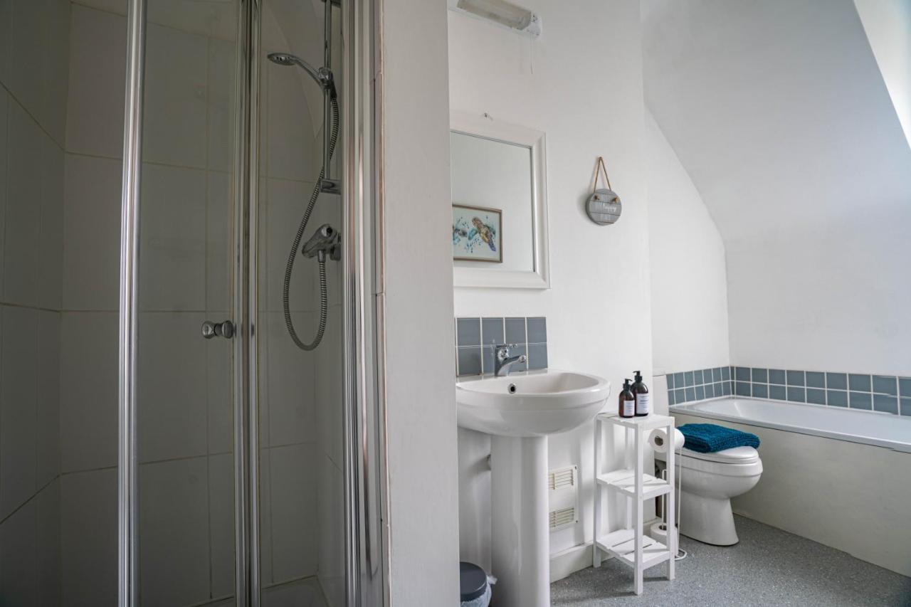 The Becket - Three Bedroom City Centre House With Parking Κάντεμπερι Εξωτερικό φωτογραφία