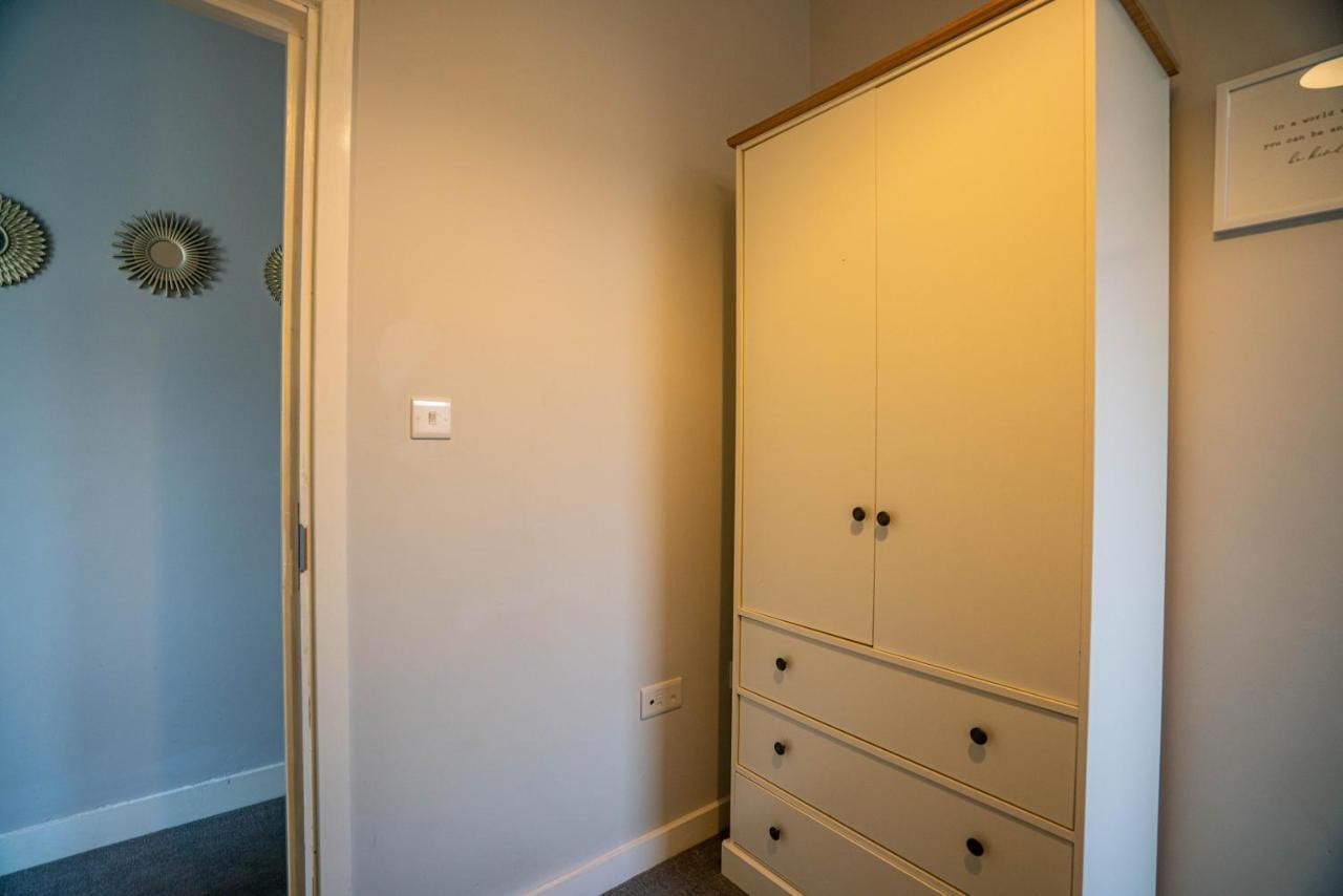 The Becket - Three Bedroom City Centre House With Parking Κάντεμπερι Εξωτερικό φωτογραφία