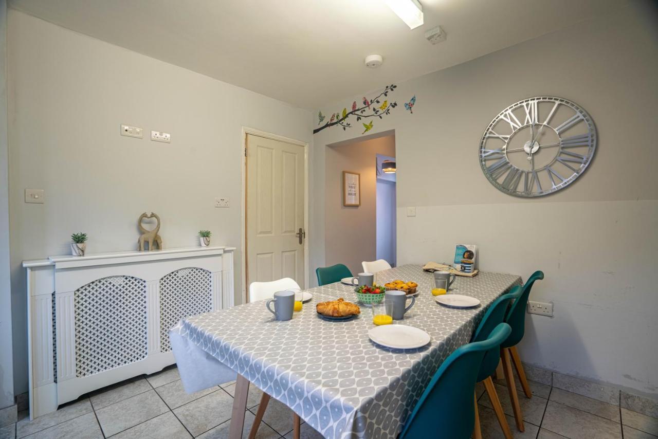The Becket - Three Bedroom City Centre House With Parking Κάντεμπερι Εξωτερικό φωτογραφία